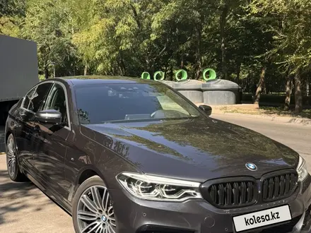 BMW 530 2019 года за 19 000 000 тг. в Алматы – фото 37
