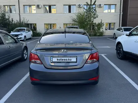 Hyundai Accent 2014 года за 5 000 000 тг. в Караганда – фото 2