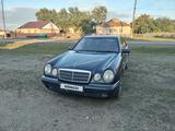 Mercedes-Benz E 230 1996 года за 2 250 000 тг. в Кокшетау – фото 2