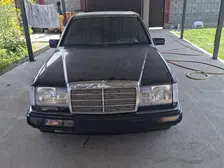 Mercedes-Benz E-Class, 1993