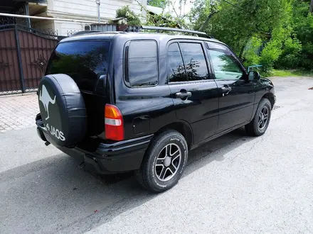 Chevrolet Tracker 2004 года за 2 800 000 тг. в Алматы – фото 7