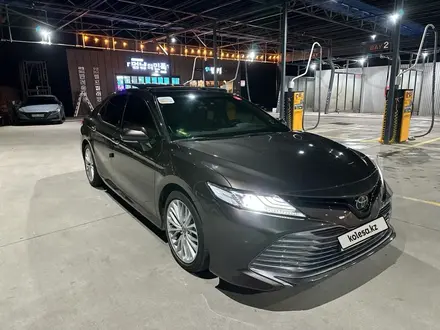 Toyota Camry 2018 года за 15 500 000 тг. в Туркестан