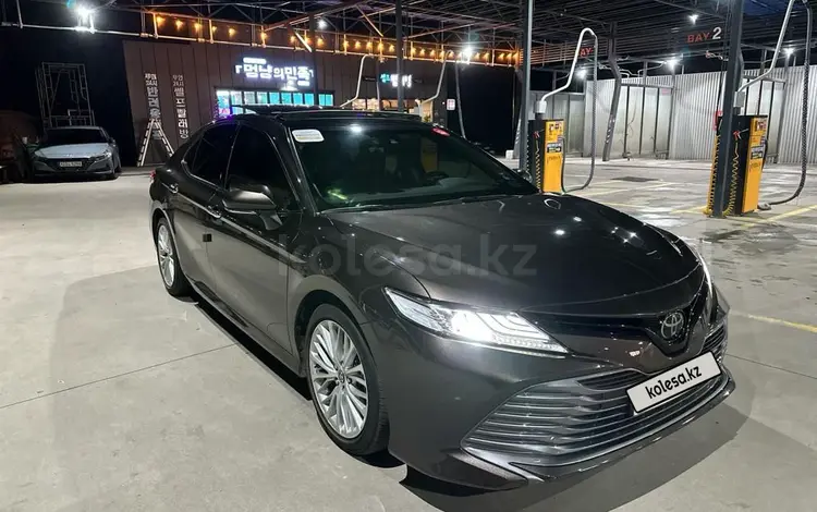 Toyota Camry 2018 годаүшін15 500 000 тг. в Туркестан