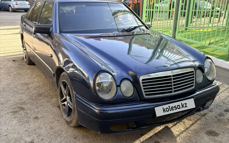 Mercedes-Benz E 280 1996 годаүшін1 800 000 тг. в Астана