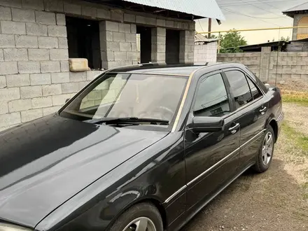 Mercedes-Benz C 280 1993 года за 1 800 000 тг. в Алматы – фото 4