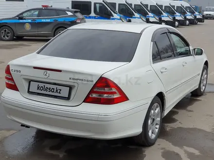 Mercedes-Benz C 200 2005 года за 4 500 000 тг. в Павлодар – фото 6