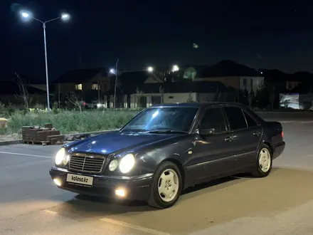 Mercedes-Benz E 240 1998 года за 4 700 000 тг. в Караганда