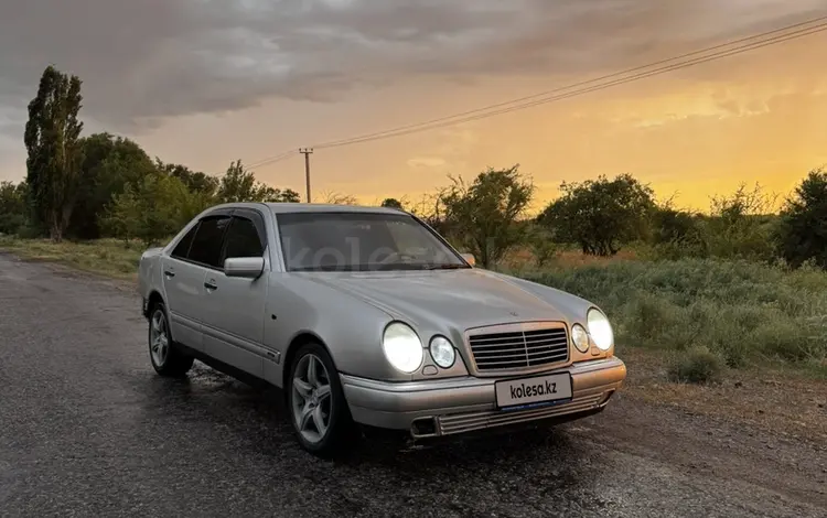 Mercedes-Benz E 280 1999 года за 3 200 000 тг. в Талдыкорган