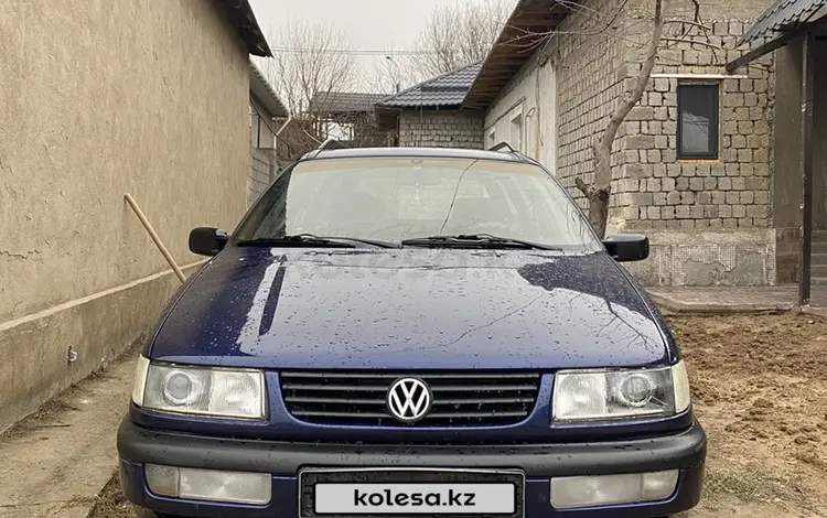 Volkswagen Passat 1994 годаfor2 490 000 тг. в Шымкент