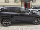 Toyota Highlander 2016 годаүшін12 500 000 тг. в Актау – фото 3