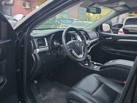 Toyota Highlander 2016 года за 12 500 000 тг. в Актау – фото 6