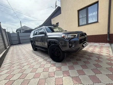 Toyota 4Runner 2021 года за 24 000 000 тг. в Алматы – фото 25