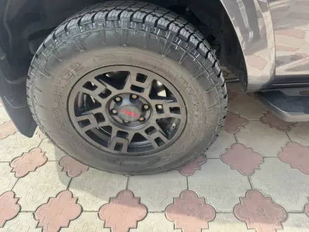 Toyota 4Runner 2021 года за 24 000 000 тг. в Алматы – фото 2