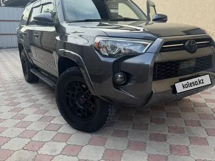 Toyota 4Runner 2021 года за 24 000 000 тг. в Алматы