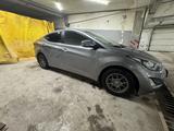 Hyundai Elantra 2015 года за 6 500 000 тг. в Астана – фото 2