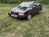 Volkswagen Passat 1991 годаүшін1 650 000 тг. в Семей – фото 3