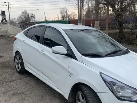 Hyundai Accent 2015 года за 6 400 000 тг. в Тараз – фото 2