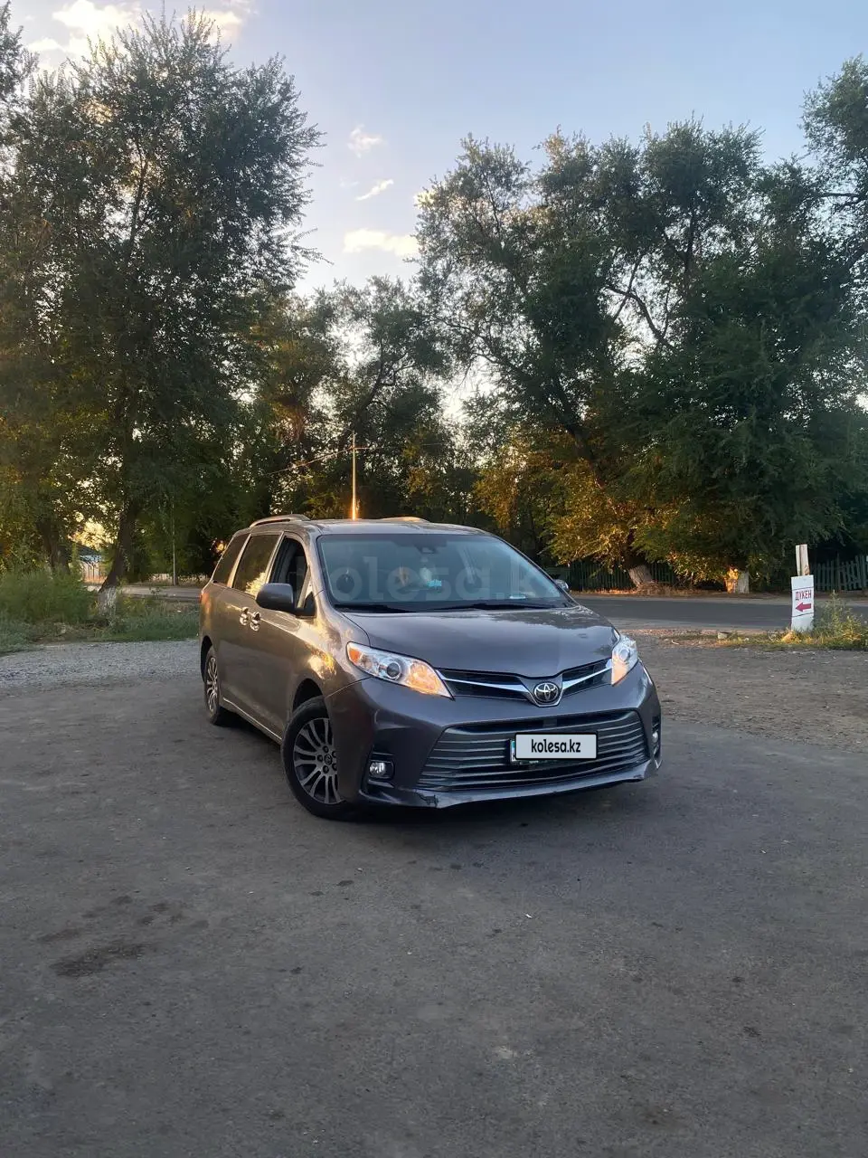 Toyota Sienna, 2018
