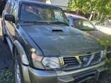 Nissan Patrol 2000 года за 1 900 000 тг. в Караганда