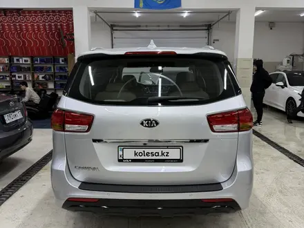 Kia Carnival 2015 года за 10 000 000 тг. в Шымкент – фото 5
