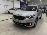 Kia Carnival 2015 года за 10 000 000 тг. в Шымкент – фото 4