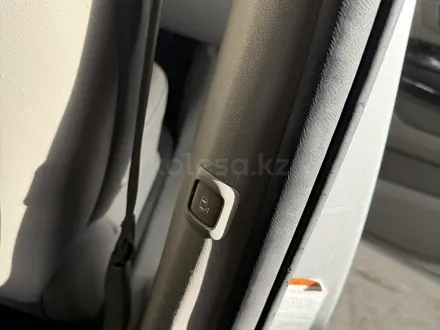 Kia Carnival 2015 года за 10 000 000 тг. в Шымкент – фото 23