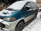 Mitsubishi Delica 1997 годаfor3 200 000 тг. в Алматы