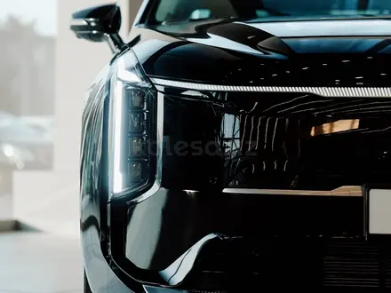 Kia K8 Premium 2025 года за 27 990 000 тг. в Алматы – фото 3