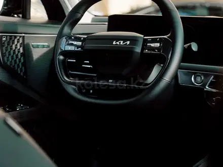 Kia K8 Premium 2025 года за 27 990 000 тг. в Алматы – фото 17