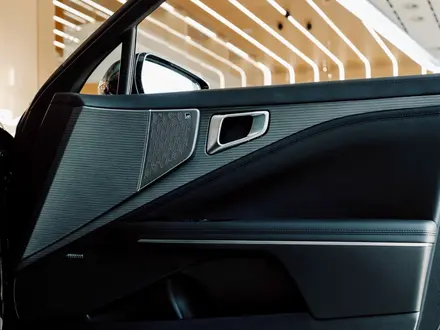 Kia K8 Premium 2025 года за 27 990 000 тг. в Алматы – фото 41