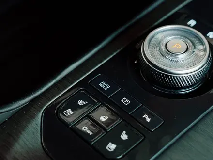 Kia K8 Premium 2025 года за 27 990 000 тг. в Алматы – фото 31