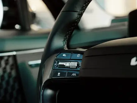 Kia K8 Premium 2025 года за 27 990 000 тг. в Алматы – фото 22