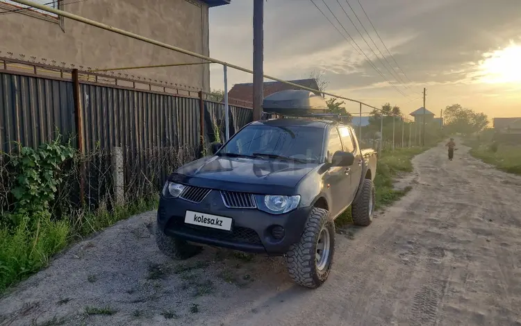 Mitsubishi L200 2007 годаүшін4 200 000 тг. в Алматы