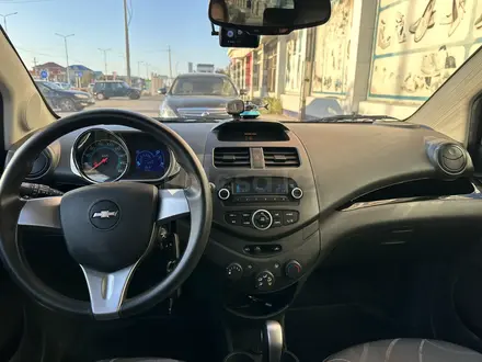 Chevrolet Spark 2022 года за 6 300 000 тг. в Атырау – фото 9