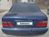 Mercedes-Benz E 280 1999 года за 3 200 000 тг. в Астана – фото 2