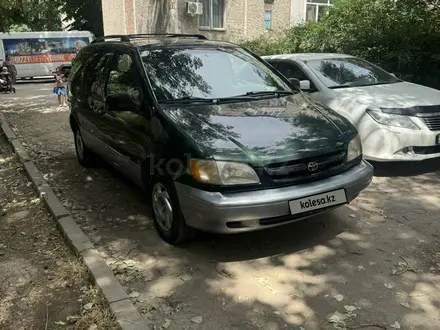 Toyota Sienna 1998 года за 4 000 000 тг. в Алматы – фото 4