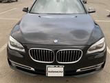 BMW 750 2012 года за 15 000 000 тг. в Караганда – фото 2