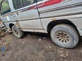 Mitsubishi Delica 1993 года за 990 000 тг. в Алматы – фото 2