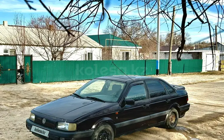 Volkswagen Passat 1992 годаүшін1 150 000 тг. в Атырау