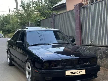 BMW 525 1992 года за 2 500 000 тг. в Алматы – фото 4