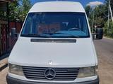 Mercedes-Benz Sprinter 1998 года за 5 000 000 тг. в Талдыкорган – фото 2