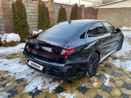 Hyundai Sonata 2020 года за 10 200 000 тг. в Алматы – фото 3