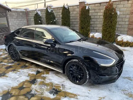 Hyundai Sonata 2020 года за 10 200 000 тг. в Алматы – фото 2