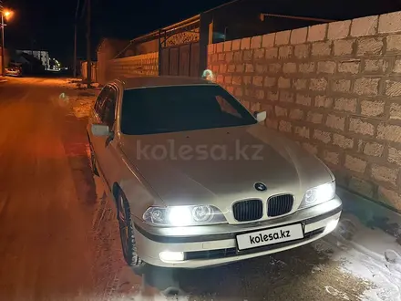 BMW 525 1998 года за 3 200 000 тг. в Жанаозен – фото 2