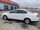 Volkswagen Passat 2006 года за 2 600 000 тг. в Атырау – фото 5