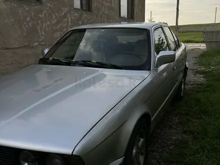 BMW 520 1991 года за 1 300 000 тг. в Шымкент – фото 2