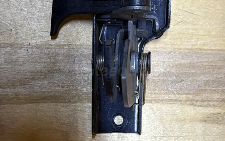 Замок капота за 10 000 тг. в Алматы