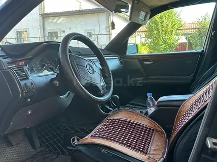 Mercedes-Benz E 230 1997 года за 1 600 000 тг. в Алматы – фото 6