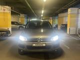 Volkswagen Touareg 2010 года за 10 300 000 тг. в Алматы