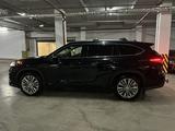 Toyota Highlander 2021 годаfor27 500 000 тг. в Астана – фото 2